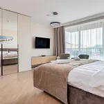 Modern Retreat I I By Cohost * بالانغا