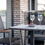 Modern Retreat I I By Cohost شقة بالانغا