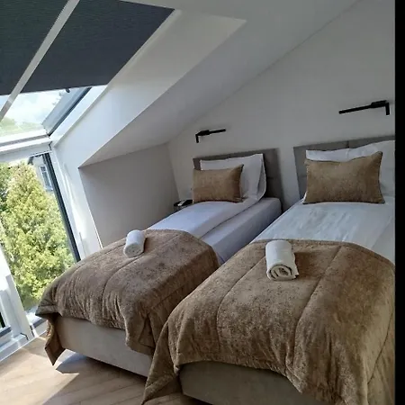Modern Retreat I I Wifi Included I By Cohost *
