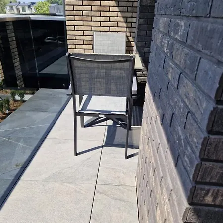 Apartment Modern Retreat I I Wifi Included I By Cohost *