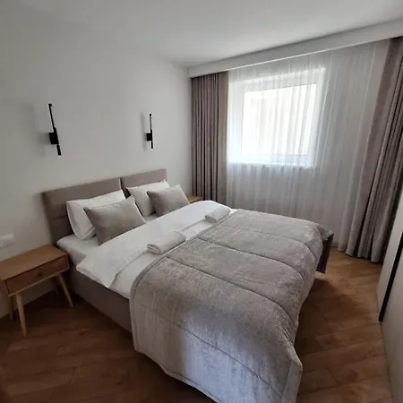 Modern Retreat I I Wifi Included I By Cohost *