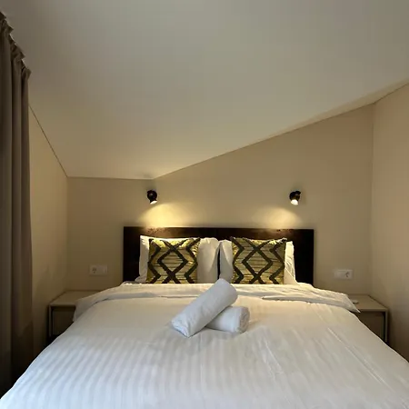 Apartment Modern Retreat I I Wifi Included I By Cohost *