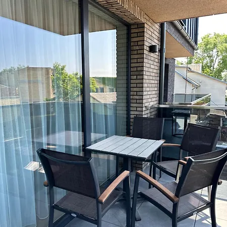 Apartment Modern Retreat I I Wifi Included I By Cohost Palanga