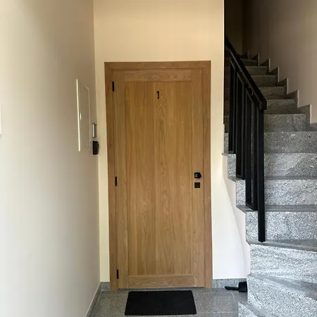 Apartment Modern Retreat I I Wifi Included I By Cohost *
