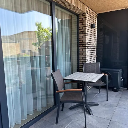 Modern Retreat I I Wifi Included I By Cohost Apartment *