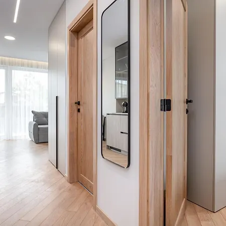 Modern Retreat I I By Cohost Palanga