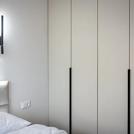 Apartment Modern Retreat I I By Cohost *