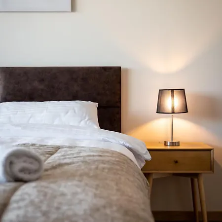 Apartment Modern Retreat I I By Cohost *