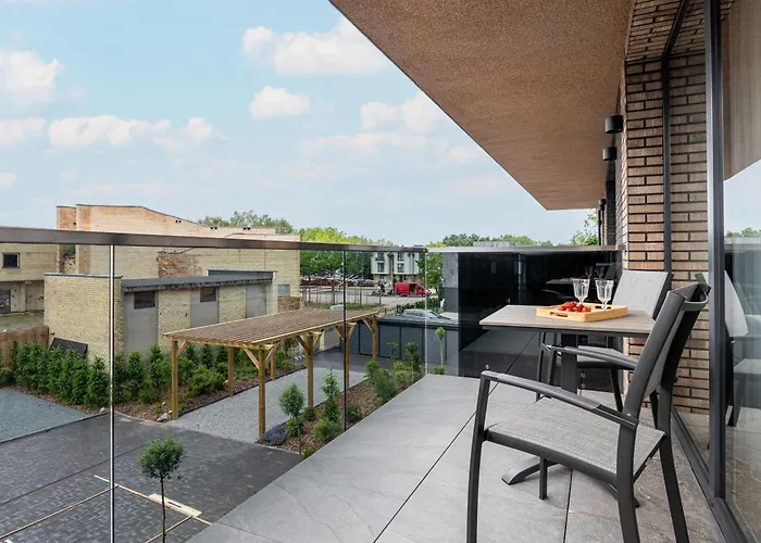 Modern Retreat I I By Cohost Palanga